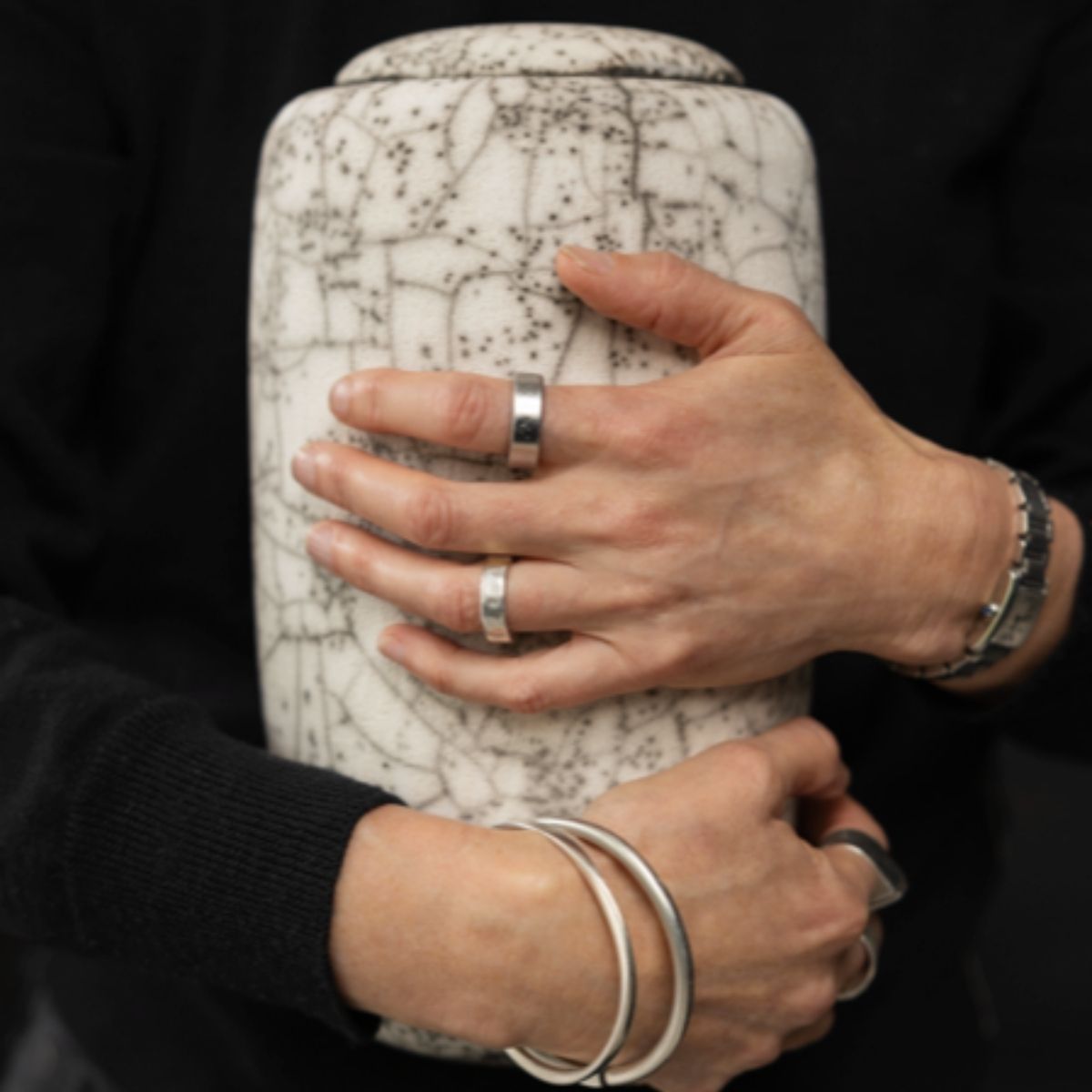 VASO - Cremation urns for undying love